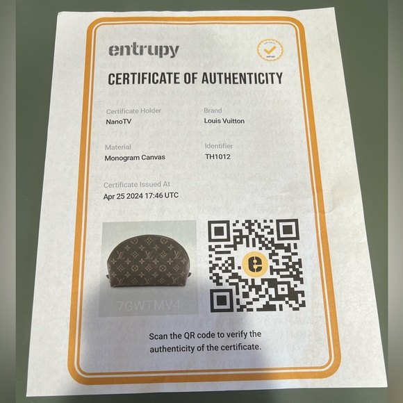 Louis Vuitton Trousse Demi Ronde - Picture 3 of 14